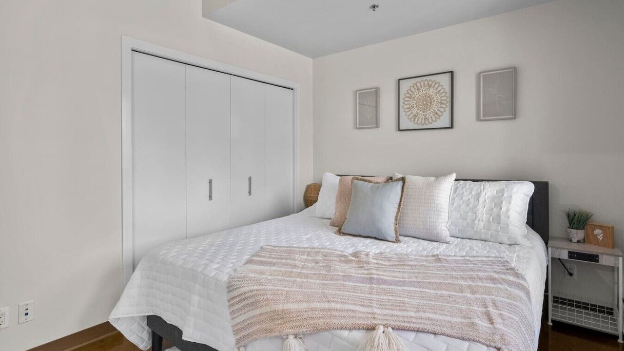 Photo of Bedroom in Beltline