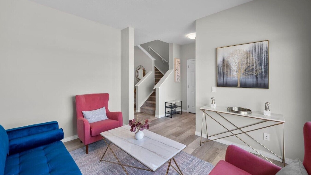 Photo of Livingroom in Calgary
