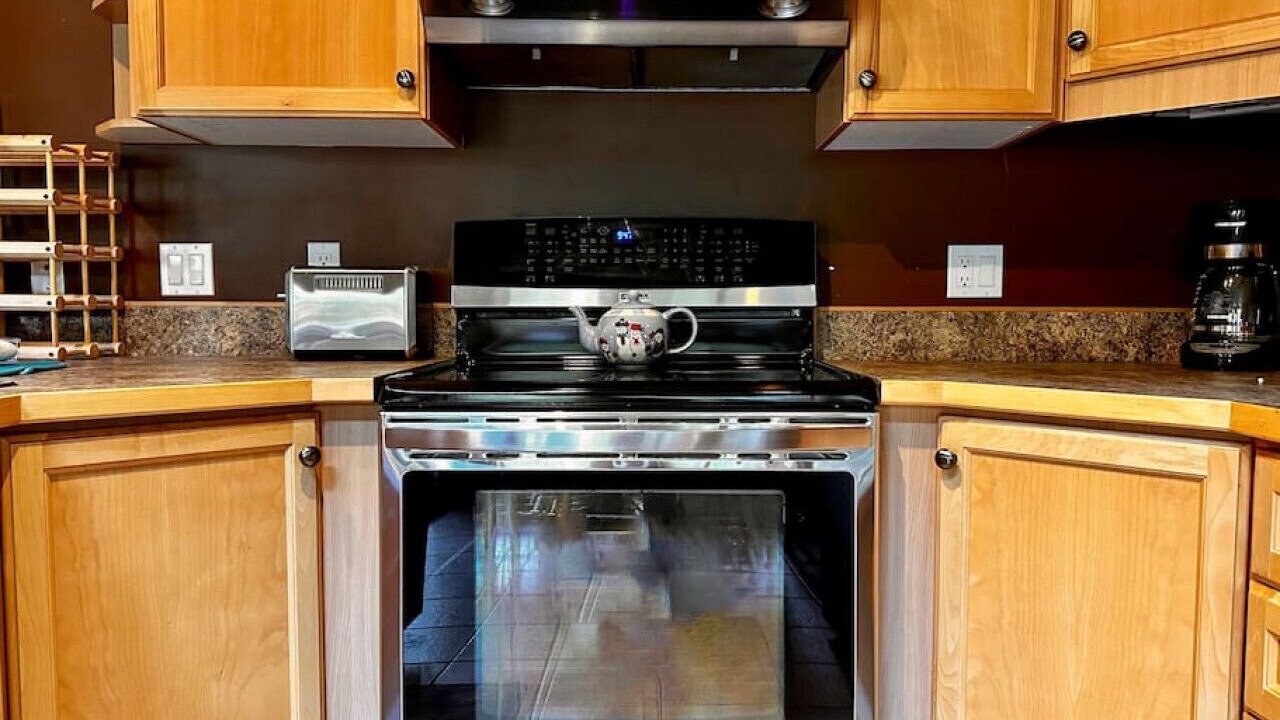 Photo of Kitchen in Apex Mountain