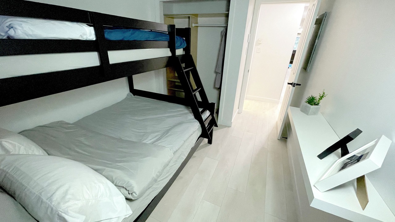 Photo of Bedroom in Village North