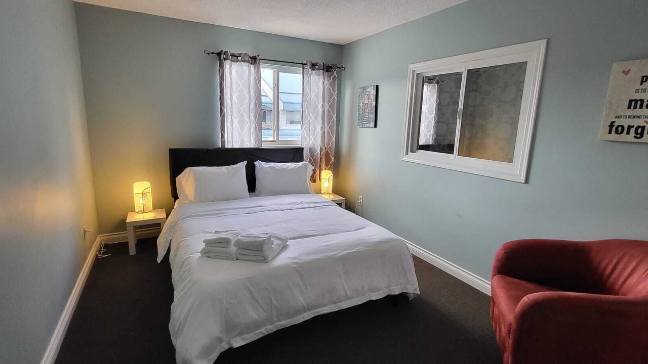 Photo of Bedroom in Haney