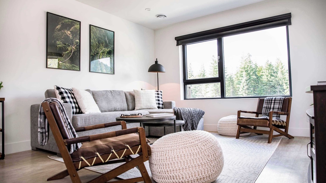 Photo of Livingroom in Revelstoke