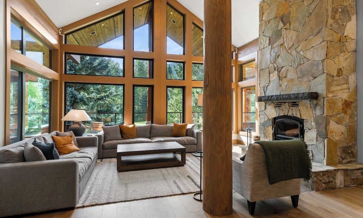 Photo of Livingroom in Nicklaus North