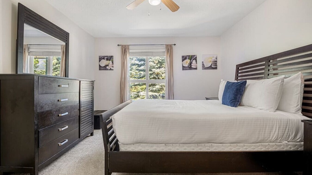 Photo of Bedroom in East Kootenay