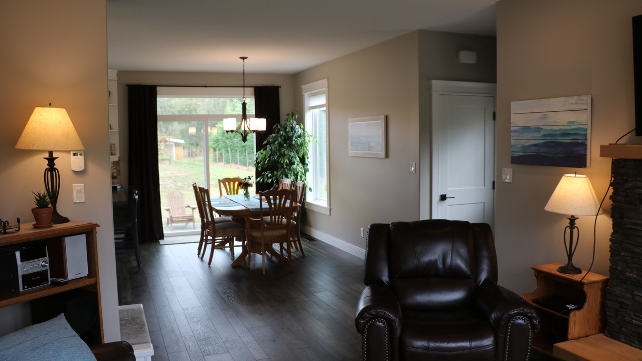 Photo of Livingroom in Black Creek