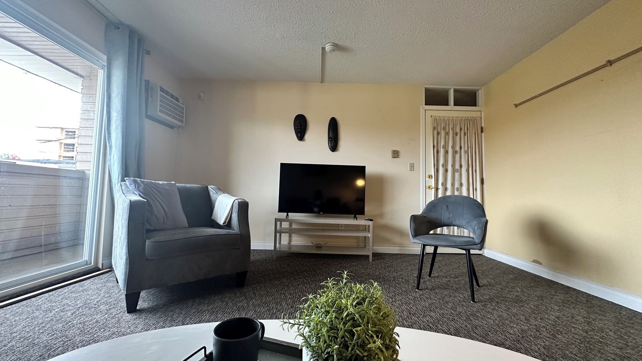 Photo of Livingroom in Haney