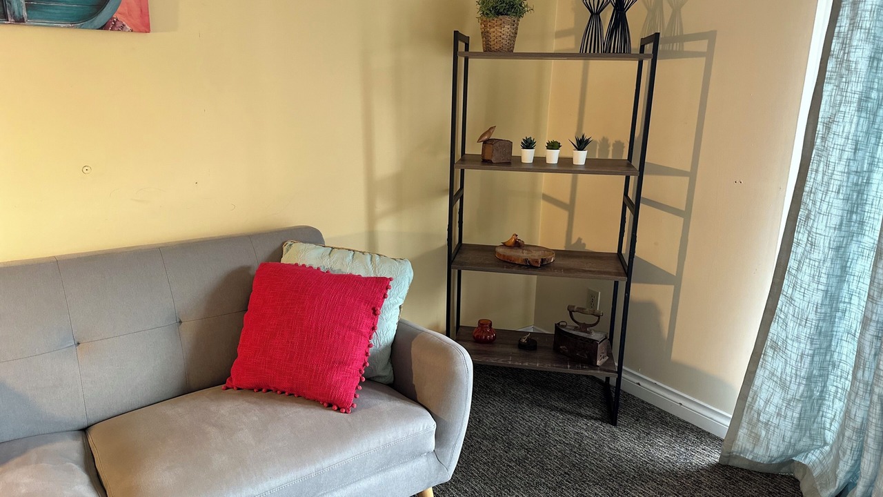 Photo of Livingroom in Haney