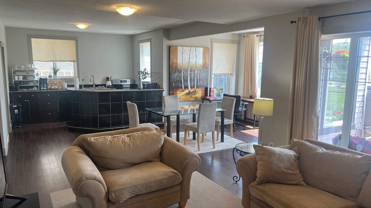 Photo of Livingroom in Southeast Calgary