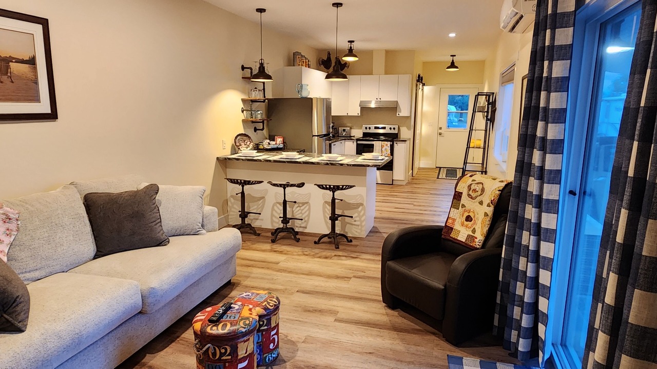 Photo of Livingroom in Vernon