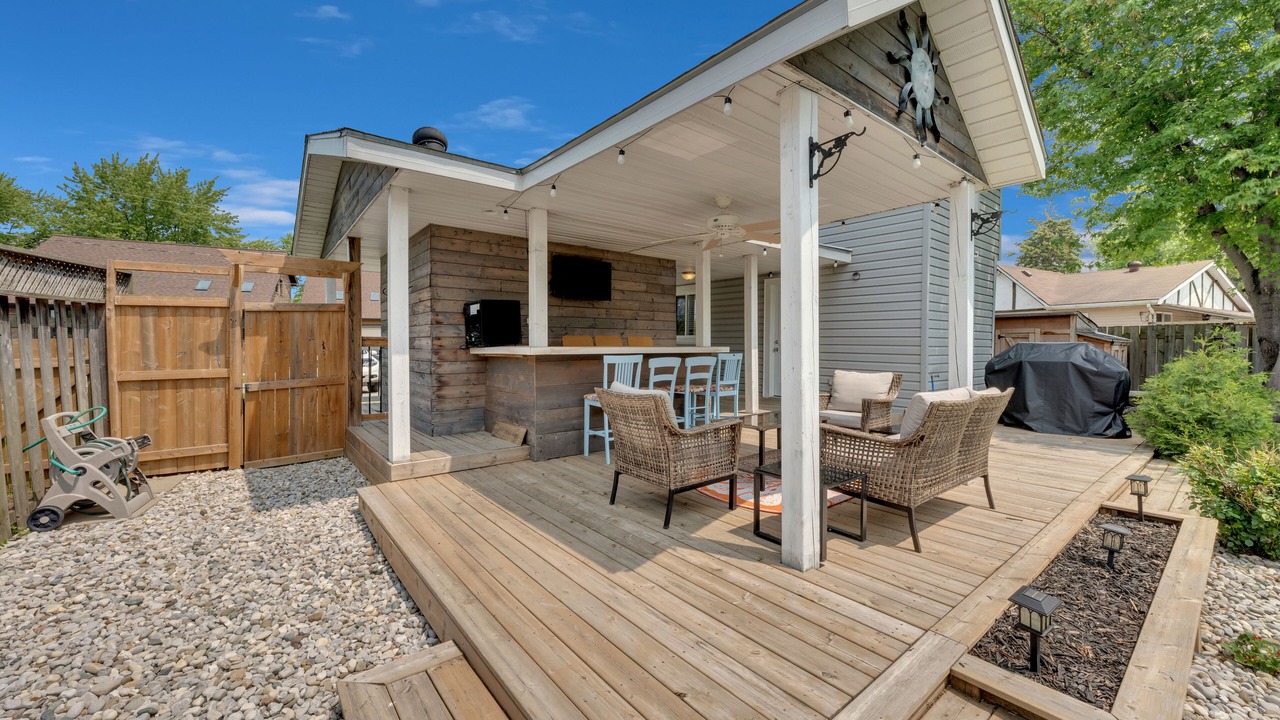 Photo of Outdoor in Boblo Island