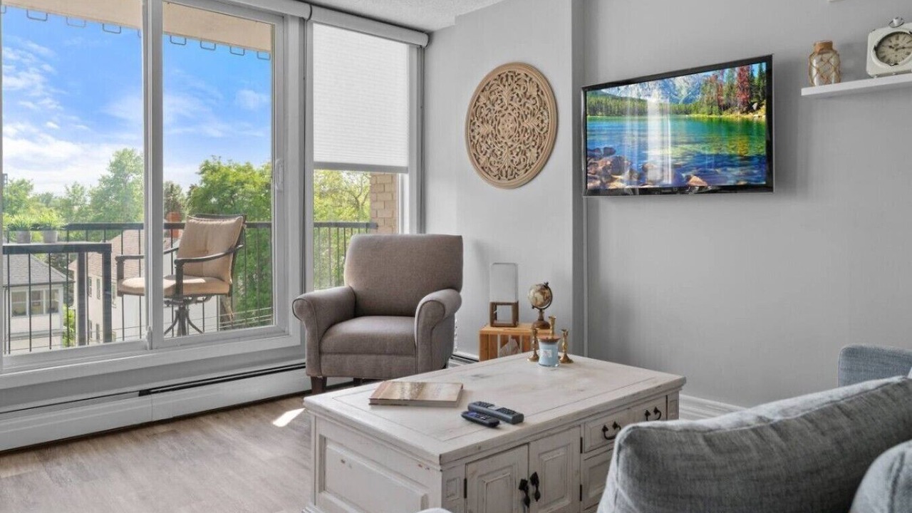 Photo of Livingroom in Southwest Calgary