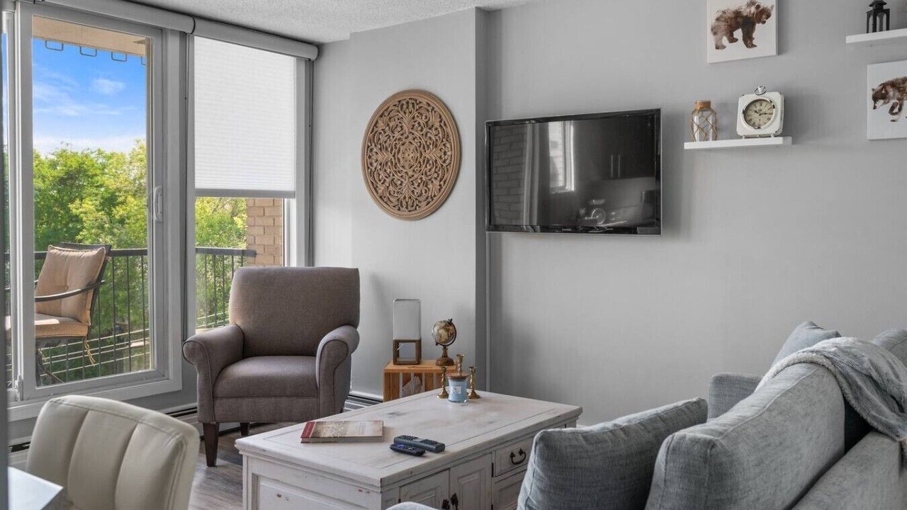 Photo of Livingroom in Southwest Calgary