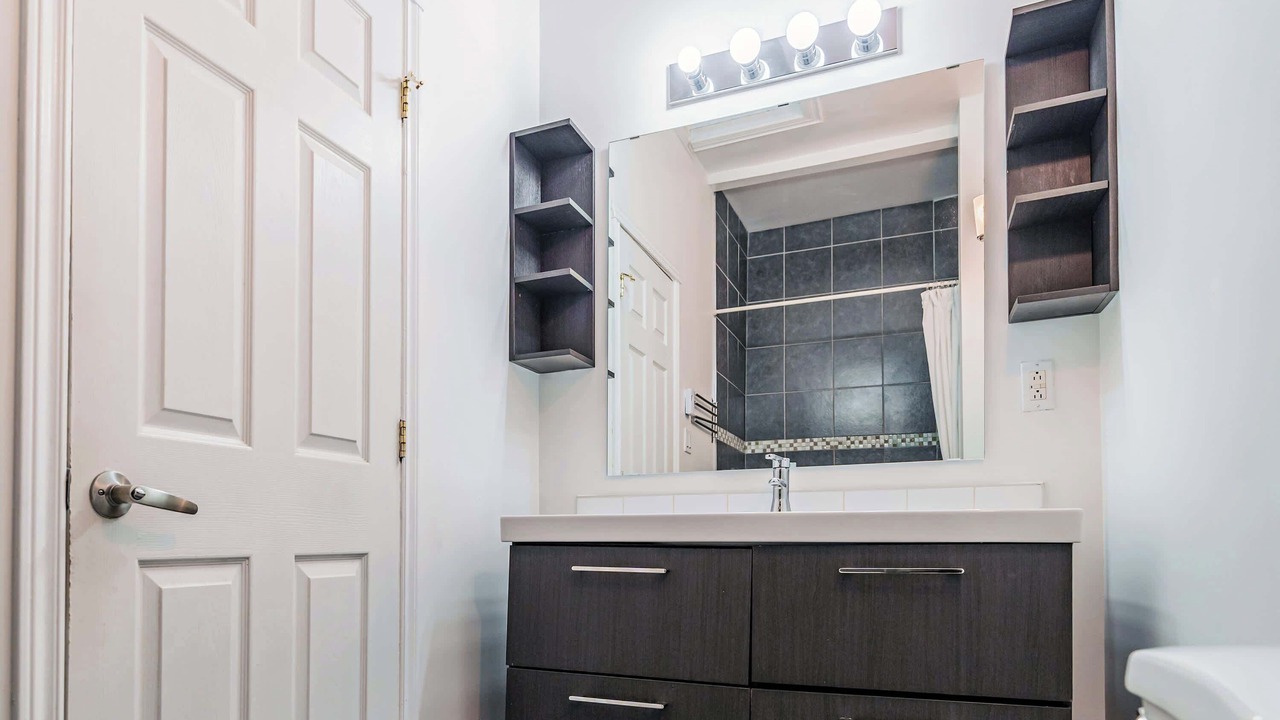 Photo of Bathroom in Plateau Mont Royal