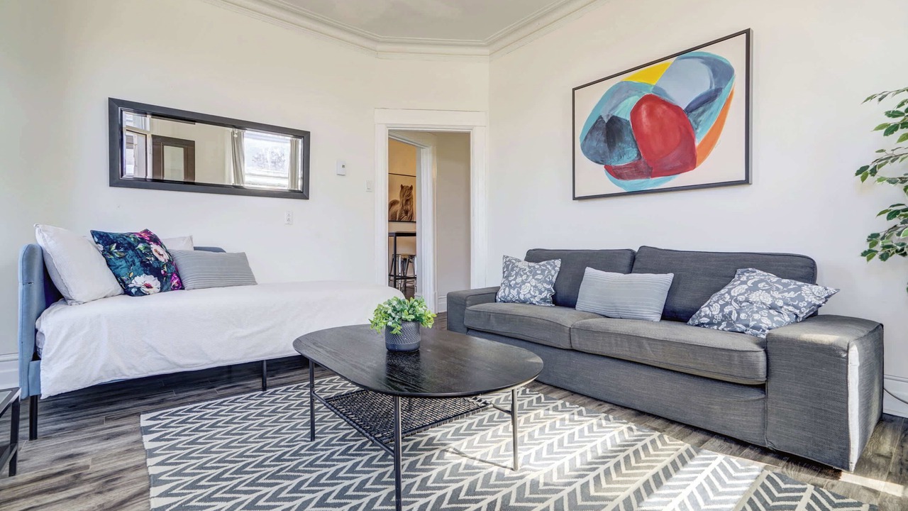 Photo of Bedroom in Plateau Mont Royal