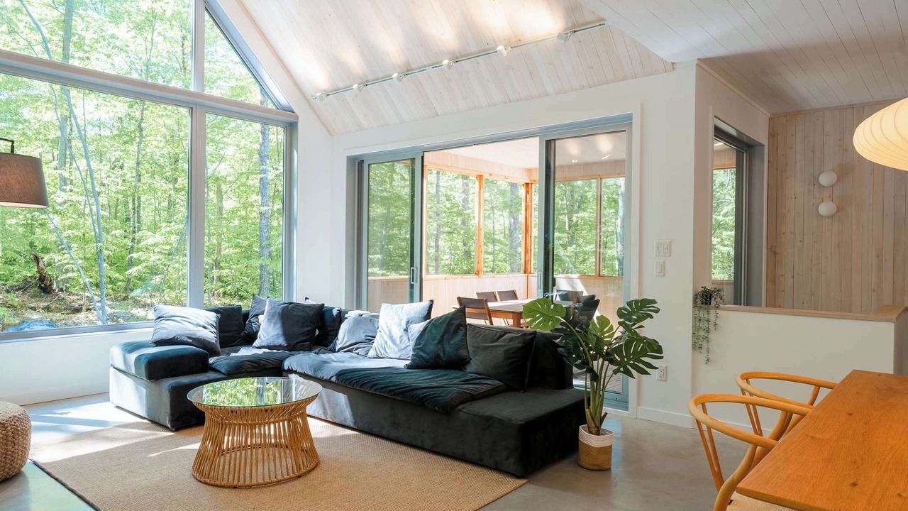 Photo of Livingroom in Lac Superieur Village