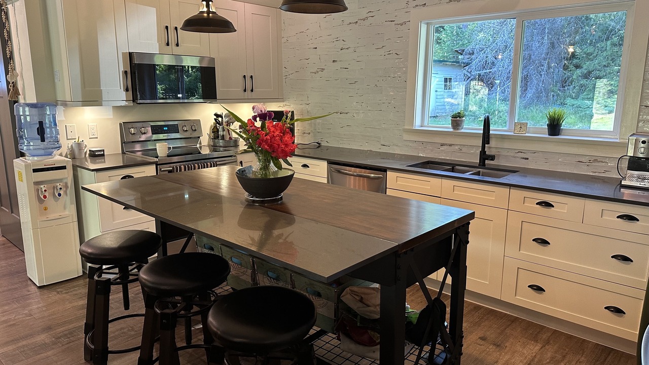 Photo of Kitchen in Regional District of Nanaimo