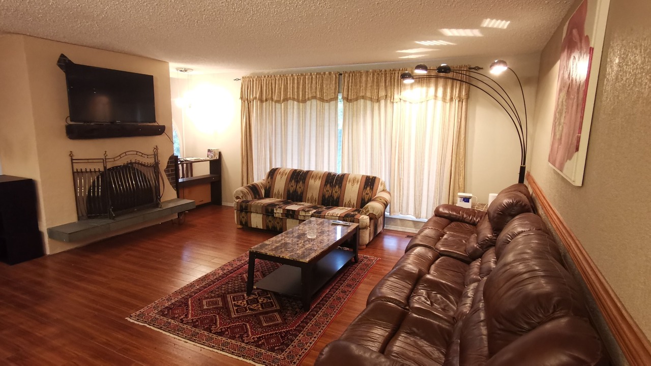 Photo of Livingroom in Central Okanagan