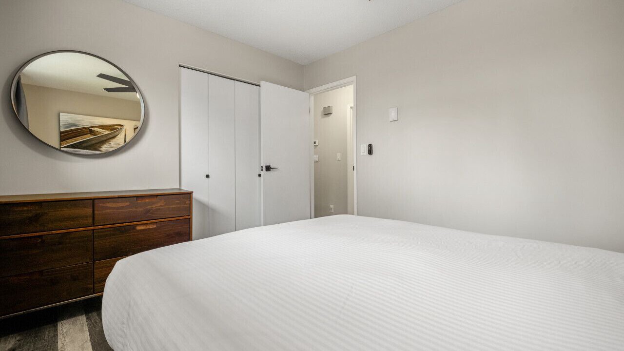 Photo of Bedroom in East Kootenay