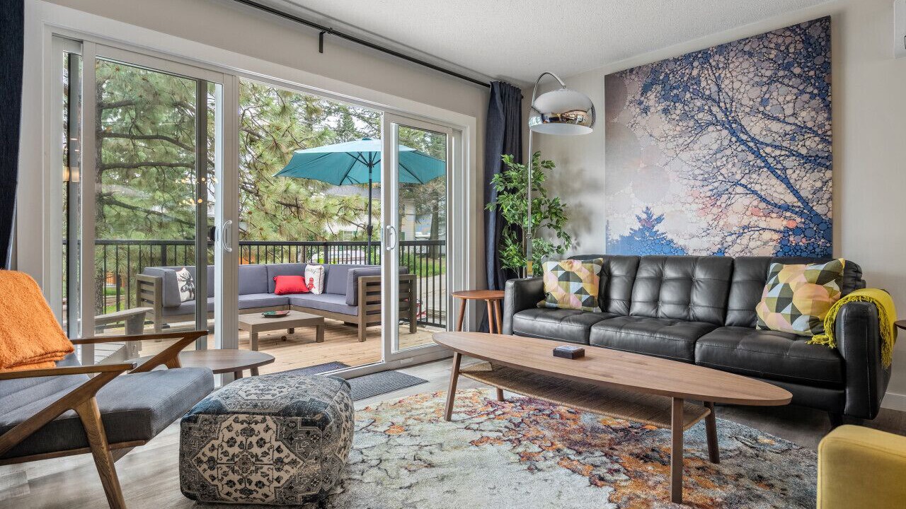 Photo of Livingroom in East Kootenay