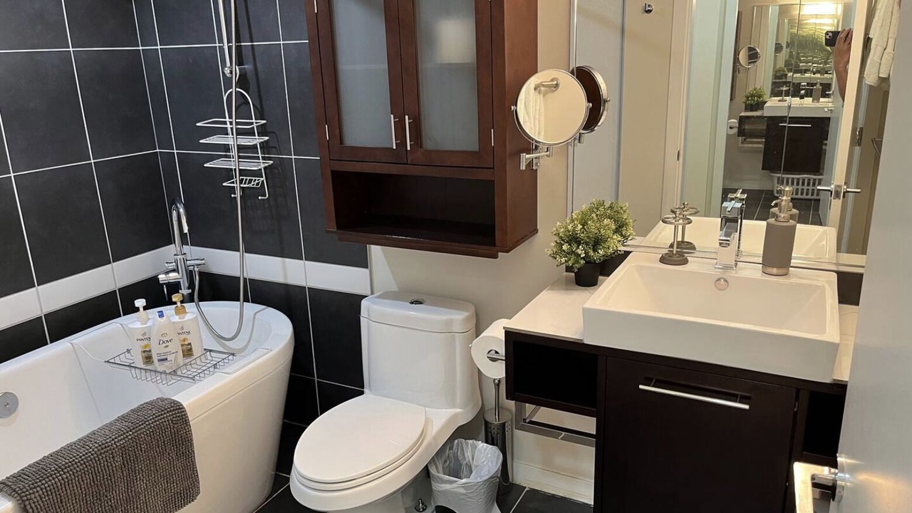Photo of Bathroom in Crosstown