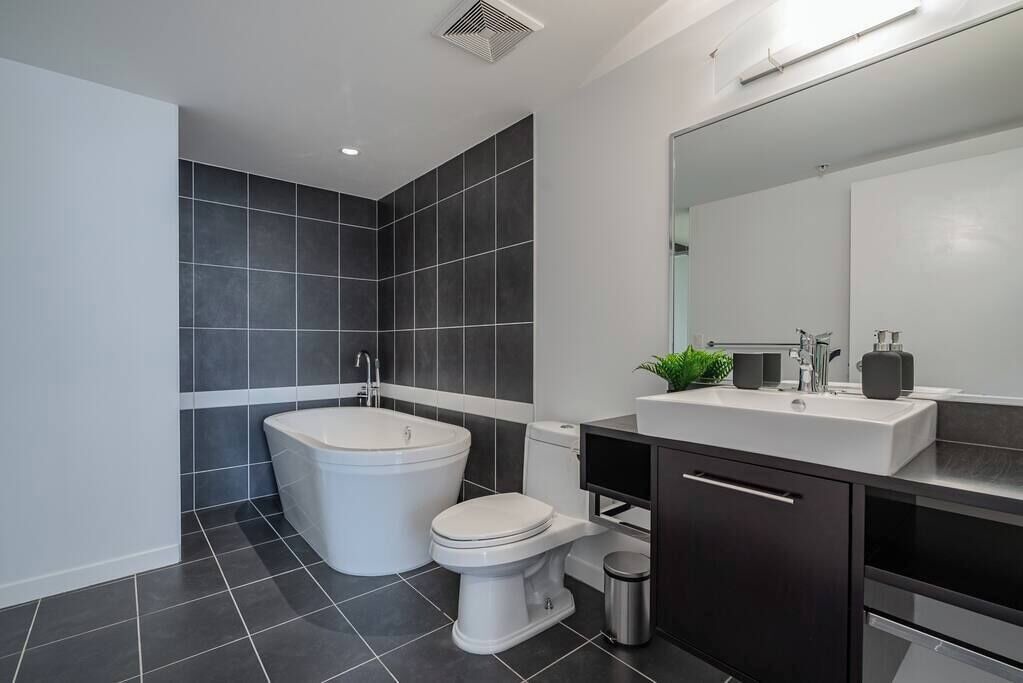 Photo of Bathroom in Crosstown