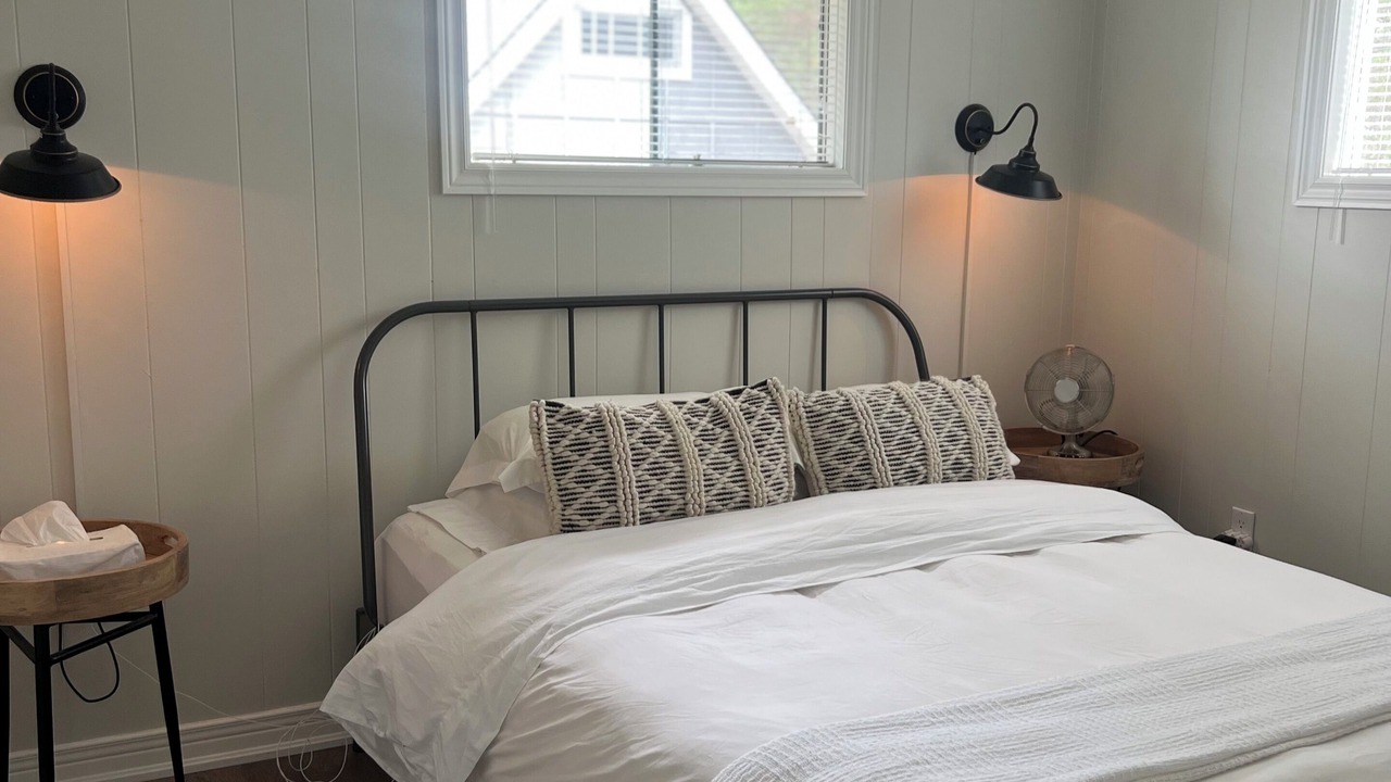Photo of Bedroom in Port Franks