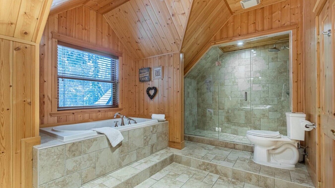 Photo of Bathroom in Fiddler Lake Resort