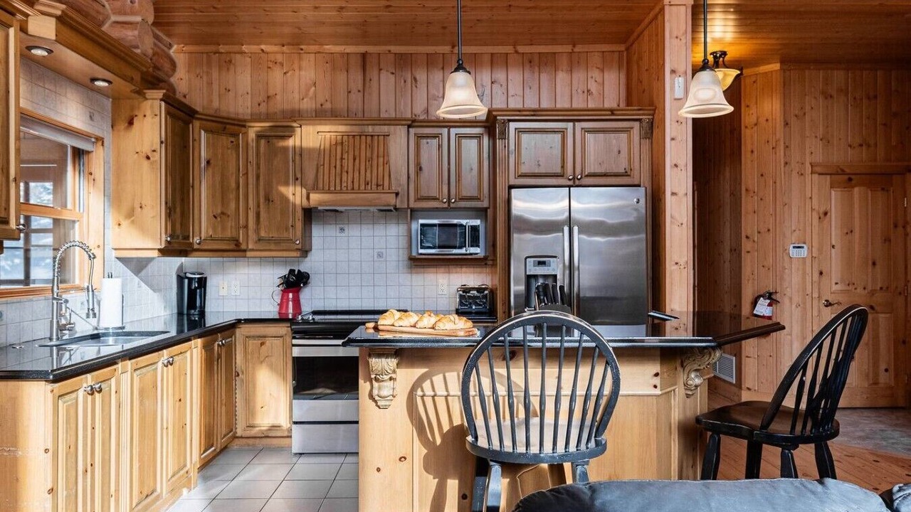 Photo of Kitchen in Fiddler Lake Resort