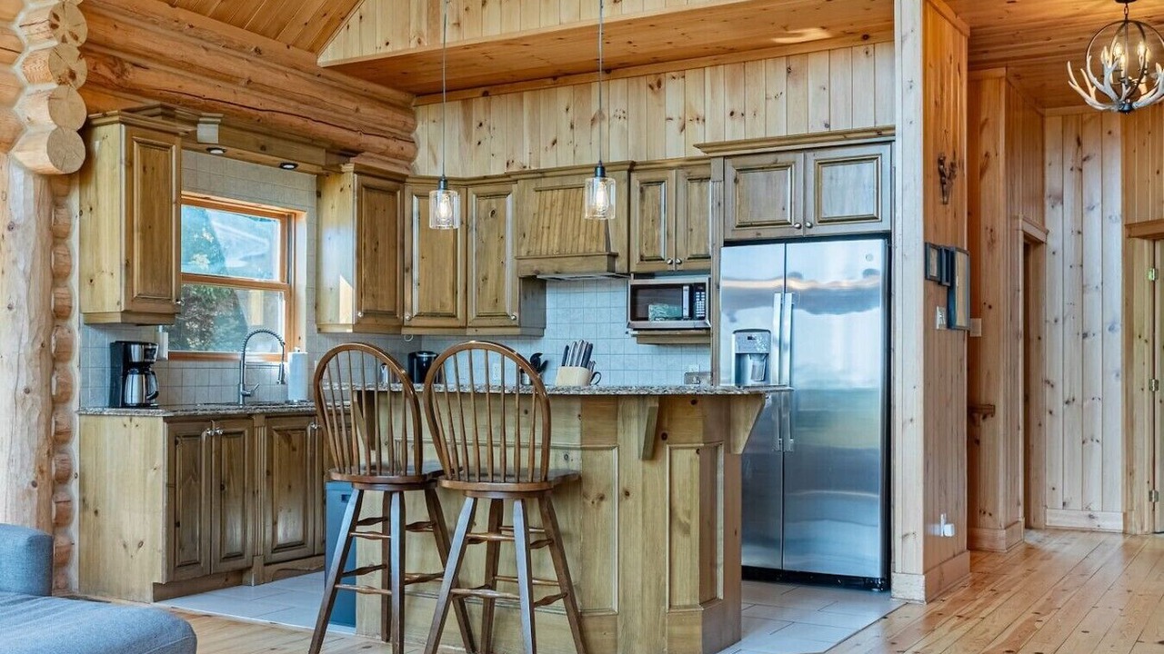 Photo of Kitchen in Fiddler Lake Resort