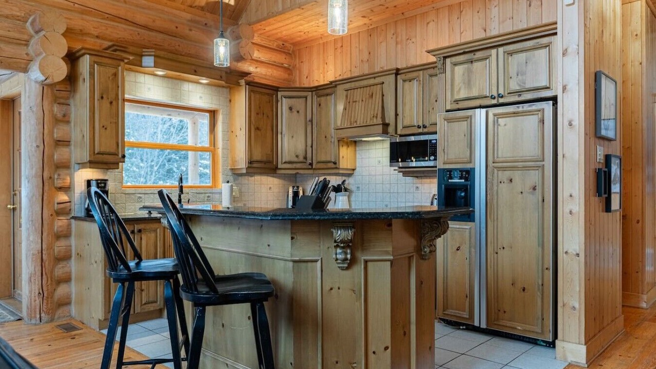Photo of Kitchen in Fiddler Lake Resort
