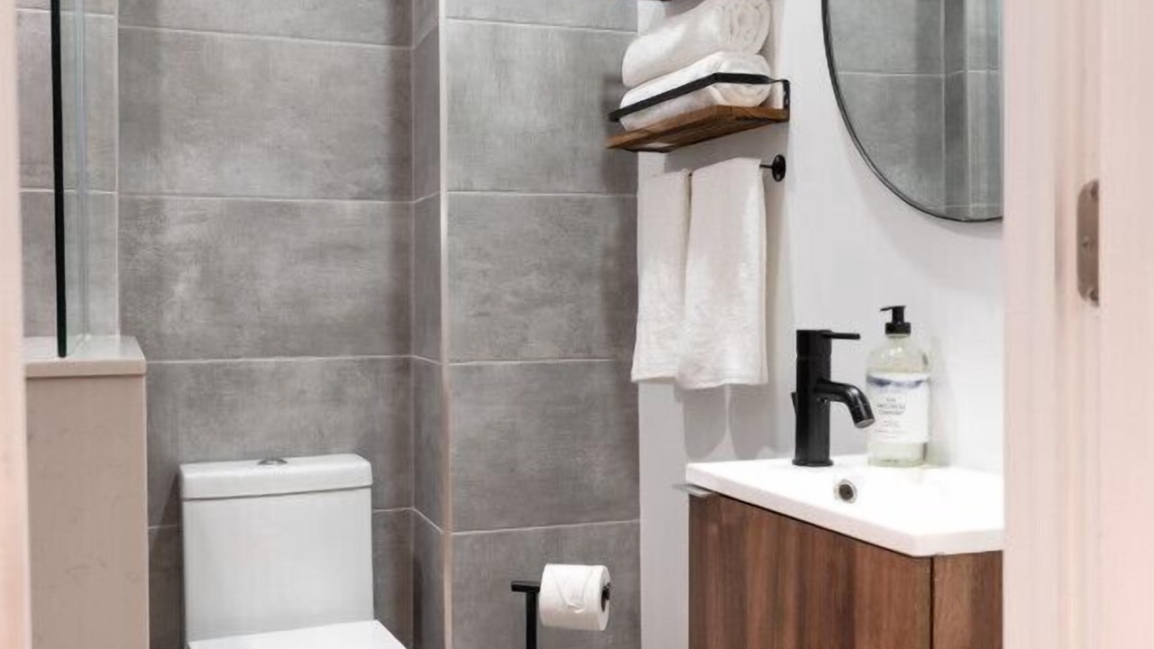 Photo of Bathroom in Plateau Mont Royal