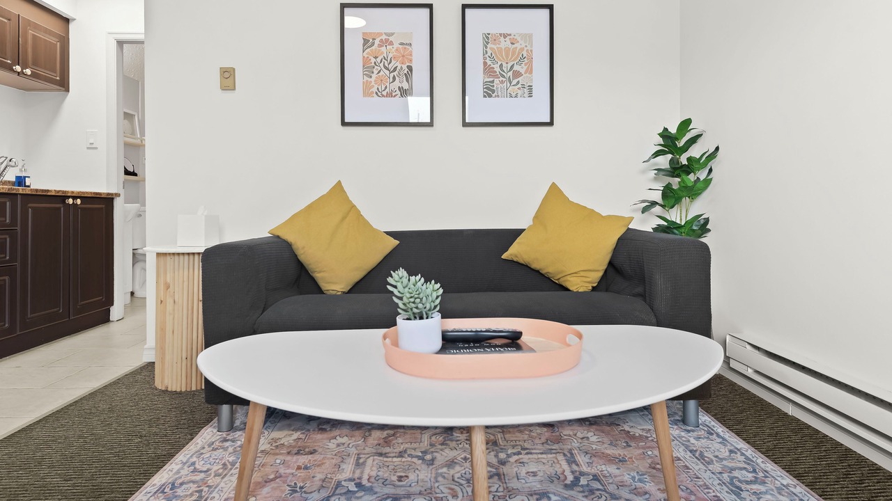 Photo of Livingroom in Okanagan-Similkameen