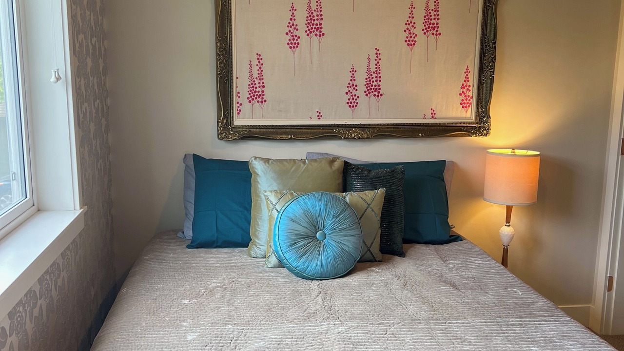 Photo of Bedroom in Douglas