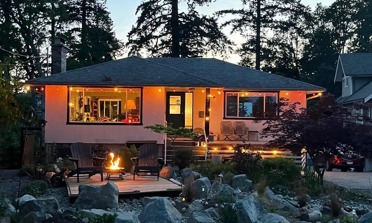 Photo of Outdoor in Colwood