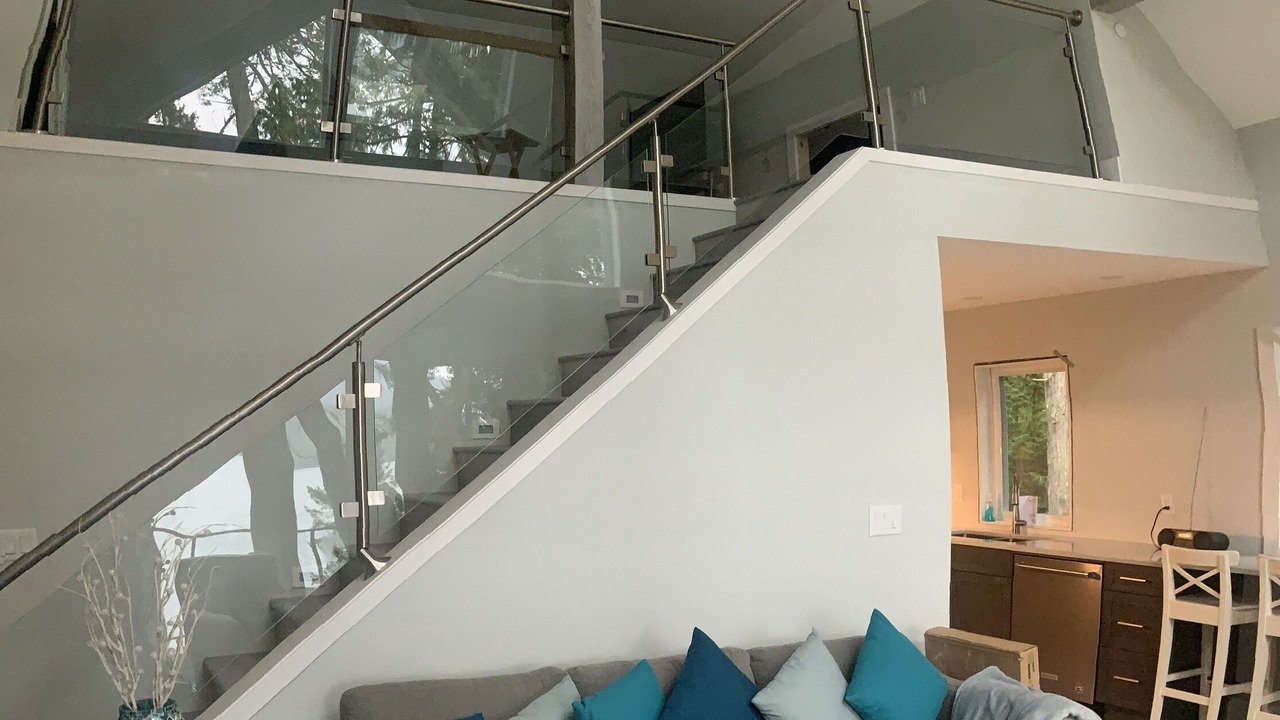 Photo of Livingroom in Salt Spring Island