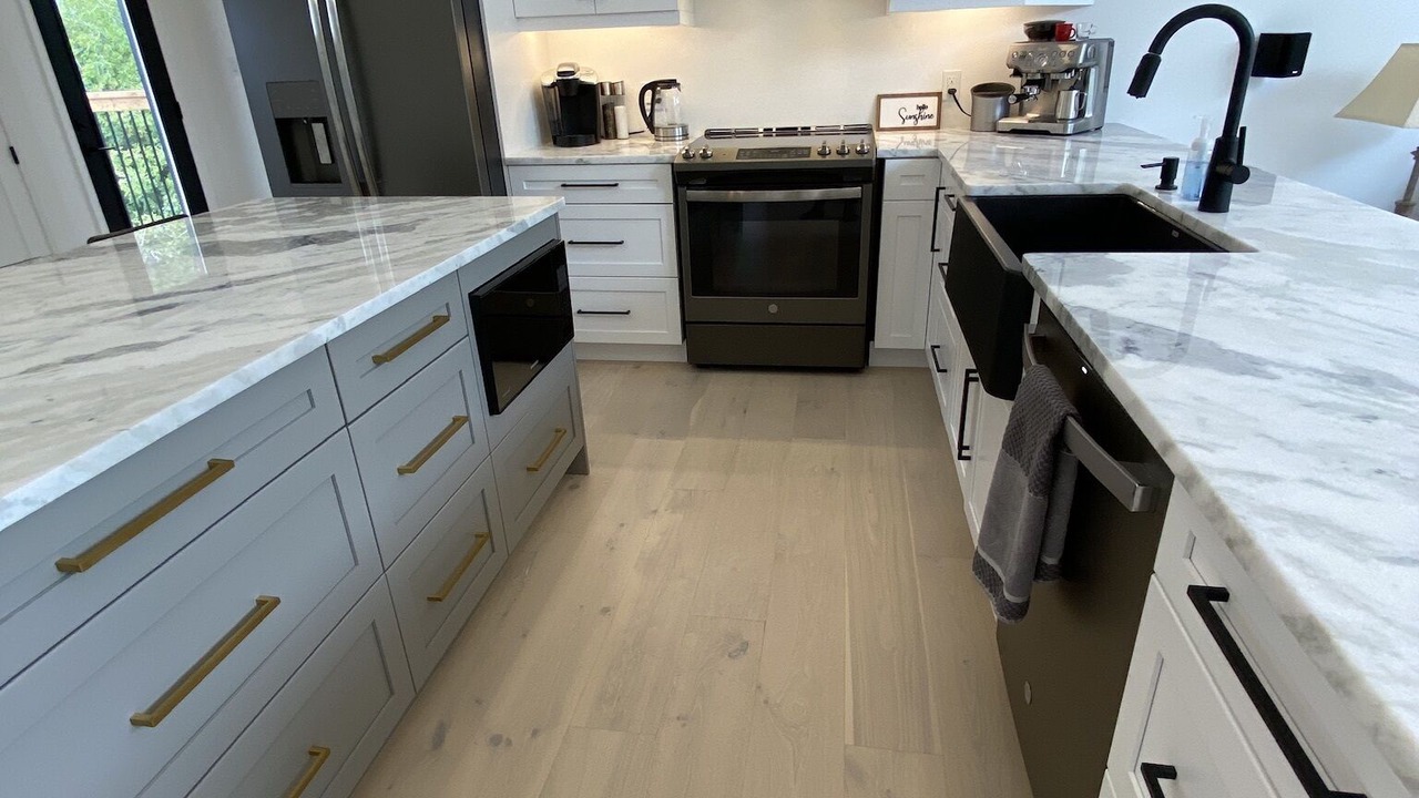 Photo of Kitchen in Grand Bend