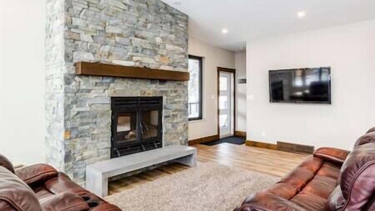 Photo of Livingroom in Fernie