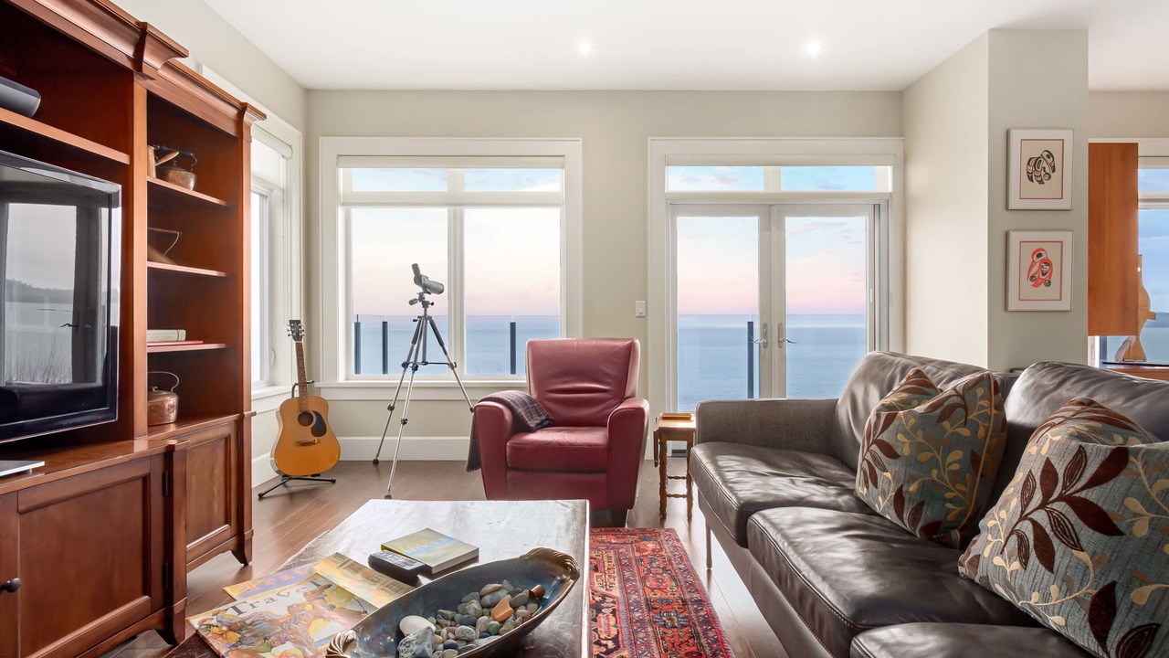 Photo of Bedroom in Cordova Bay