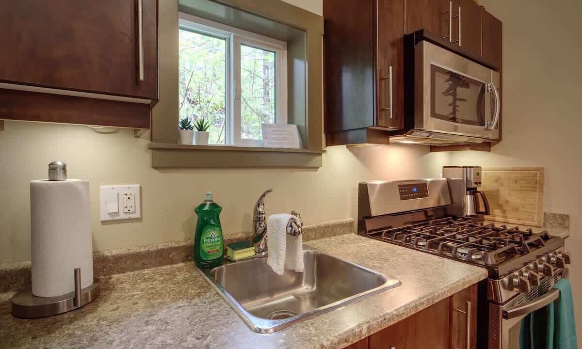 Photo of Kitchen in Port Renfrew