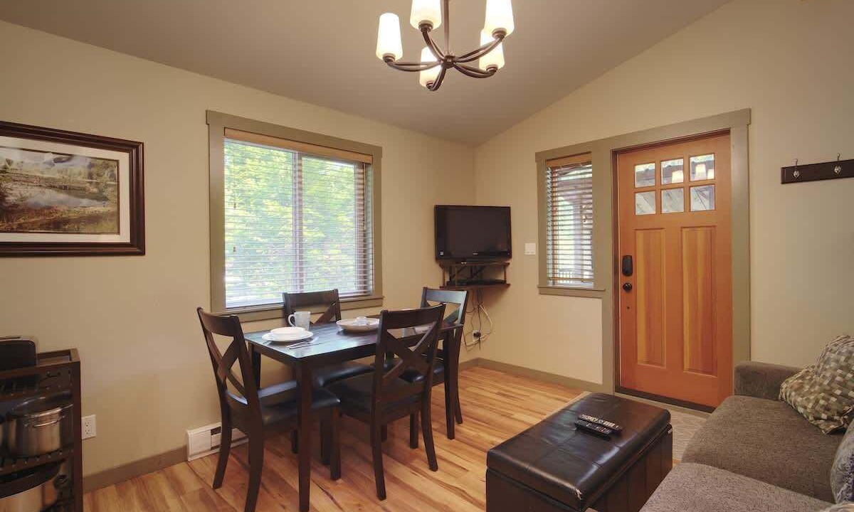 Photo of Livingroom in Port Renfrew