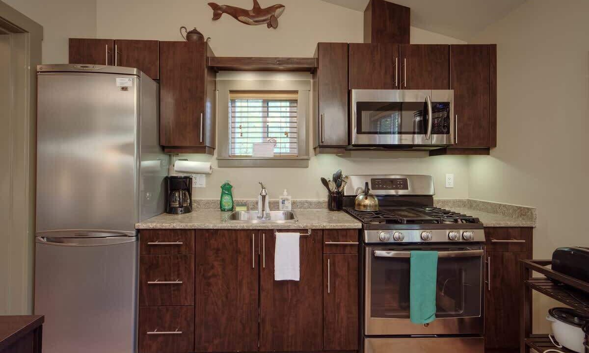 Photo of Kitchen in Port Renfrew