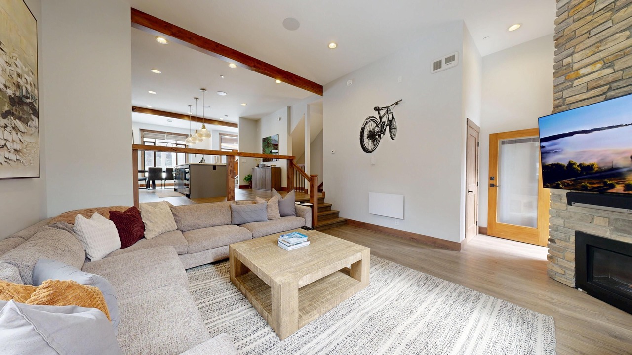 Photo of Livingroom in Sundance Estates