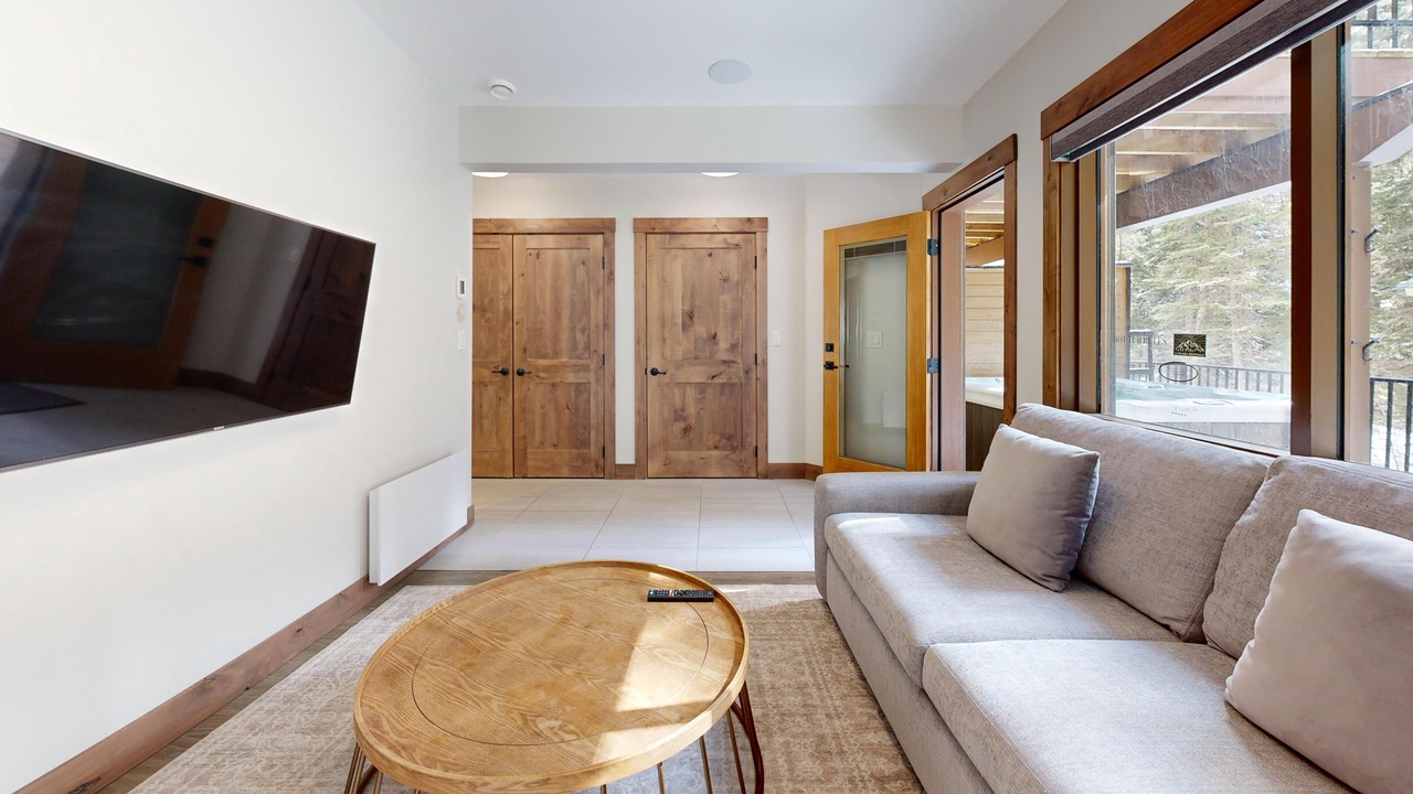 Photo of Livingroom in Sundance Estates