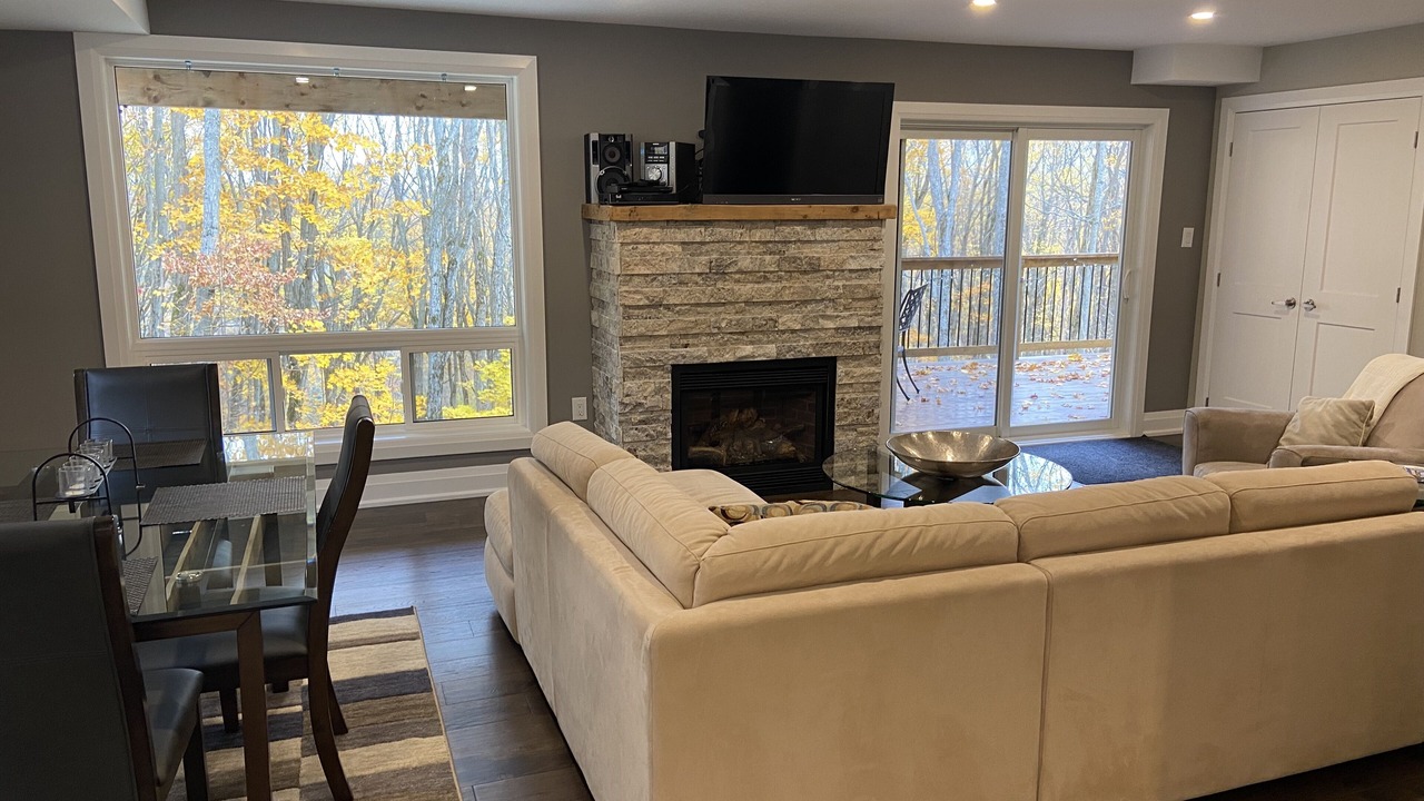 Photo of Livingroom in Oro-Medonte
