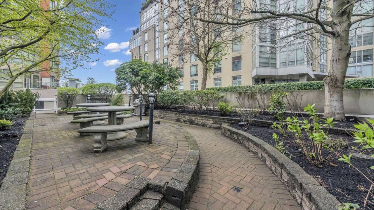 Photo of Outdoor in Downtown Vancouver