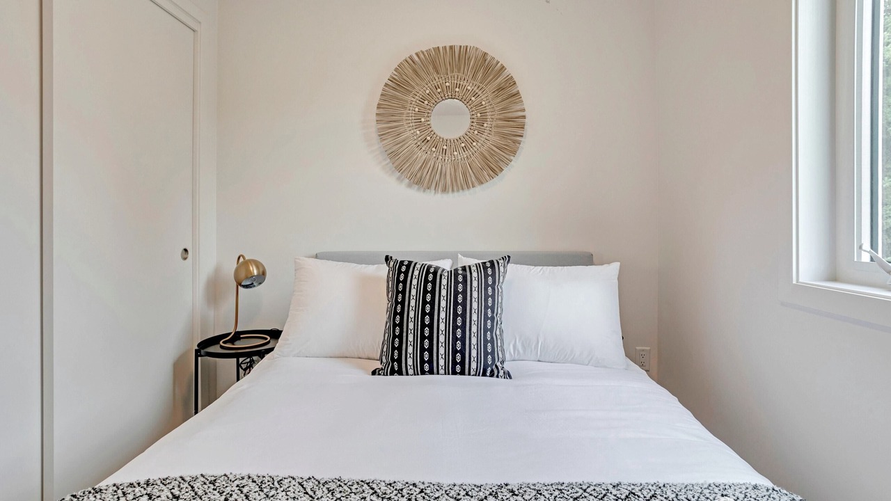Photo of Bedroom in Jasper Place