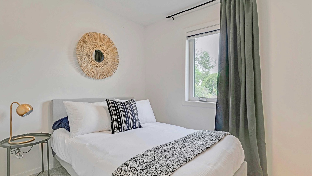 Photo of Bedroom in Jasper Place