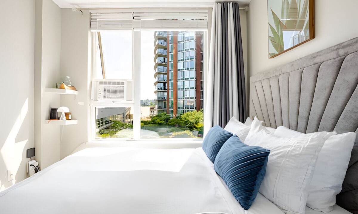 Photo of Bedroom in Gastown
