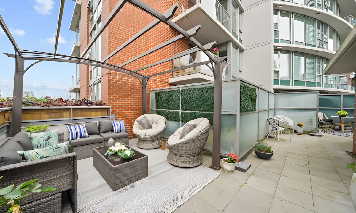 Photo of Patio Balcony in Gastown