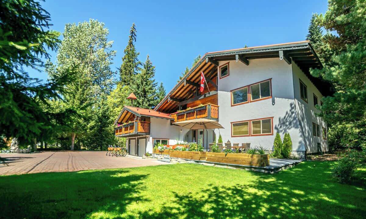 Photo of Outdoor in Whistler